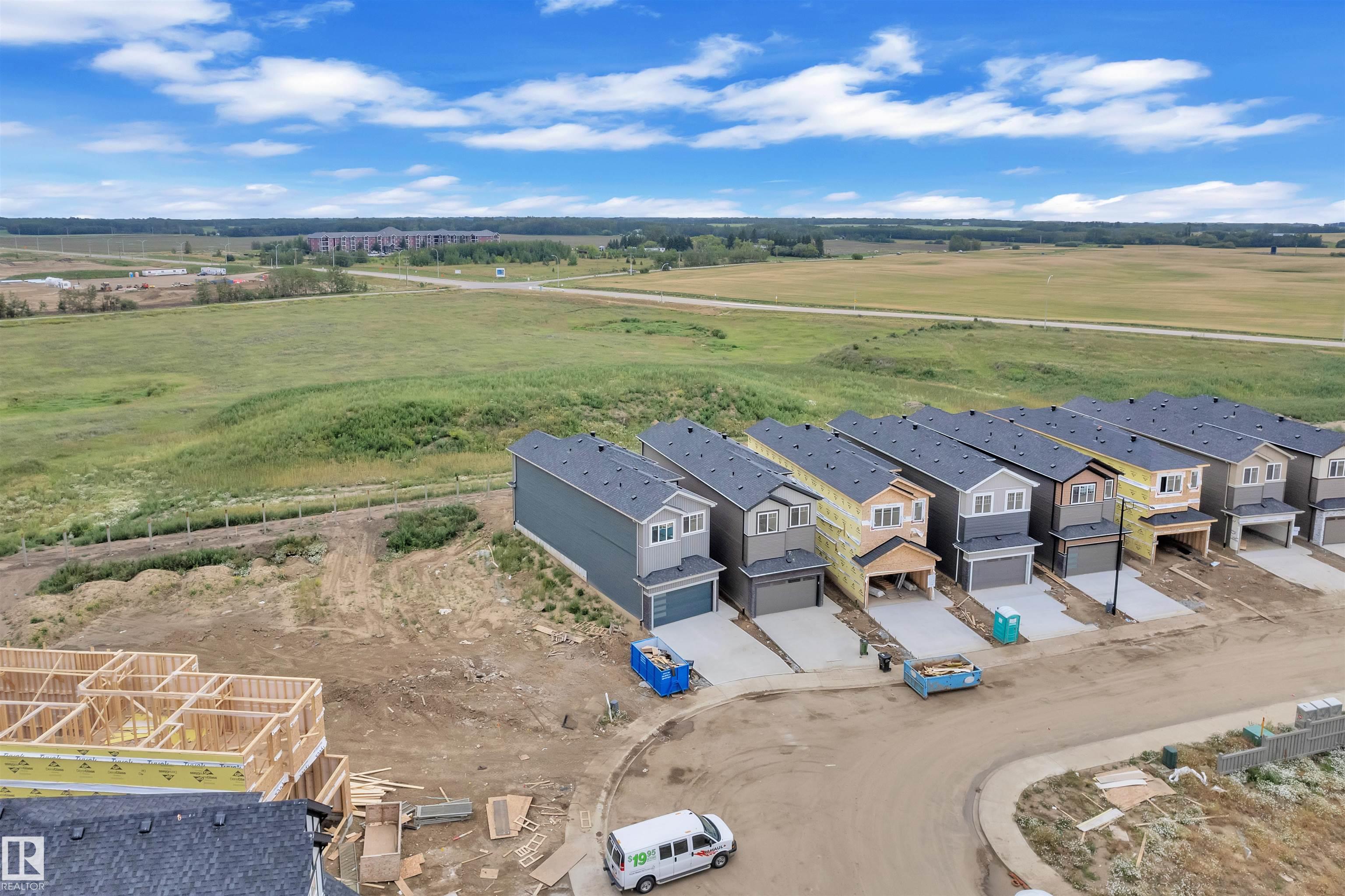 22835 80 AV NW