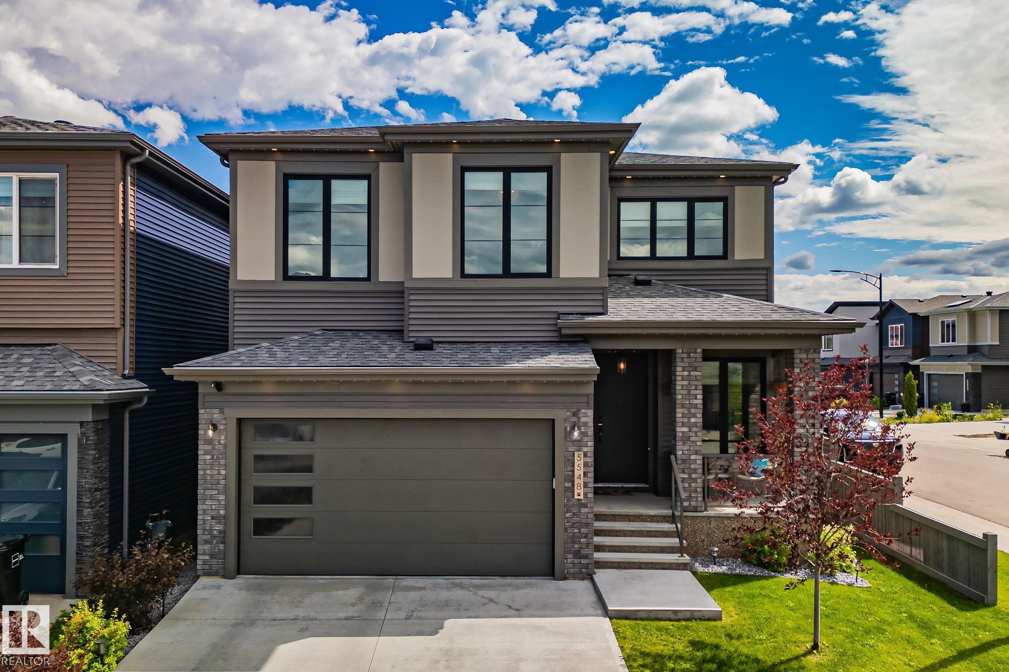 5548 Kootook DR SW