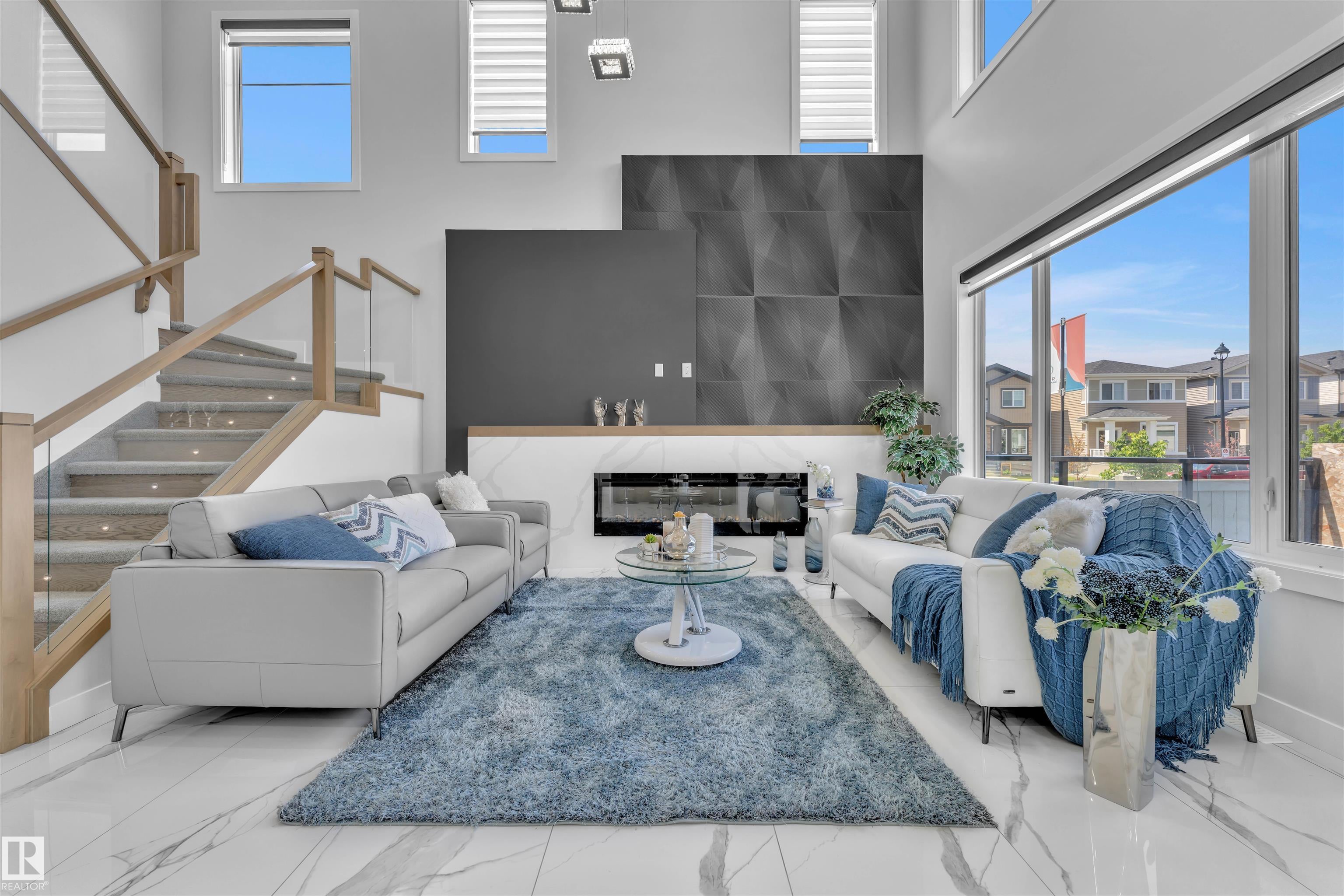 12606 44 ST NW