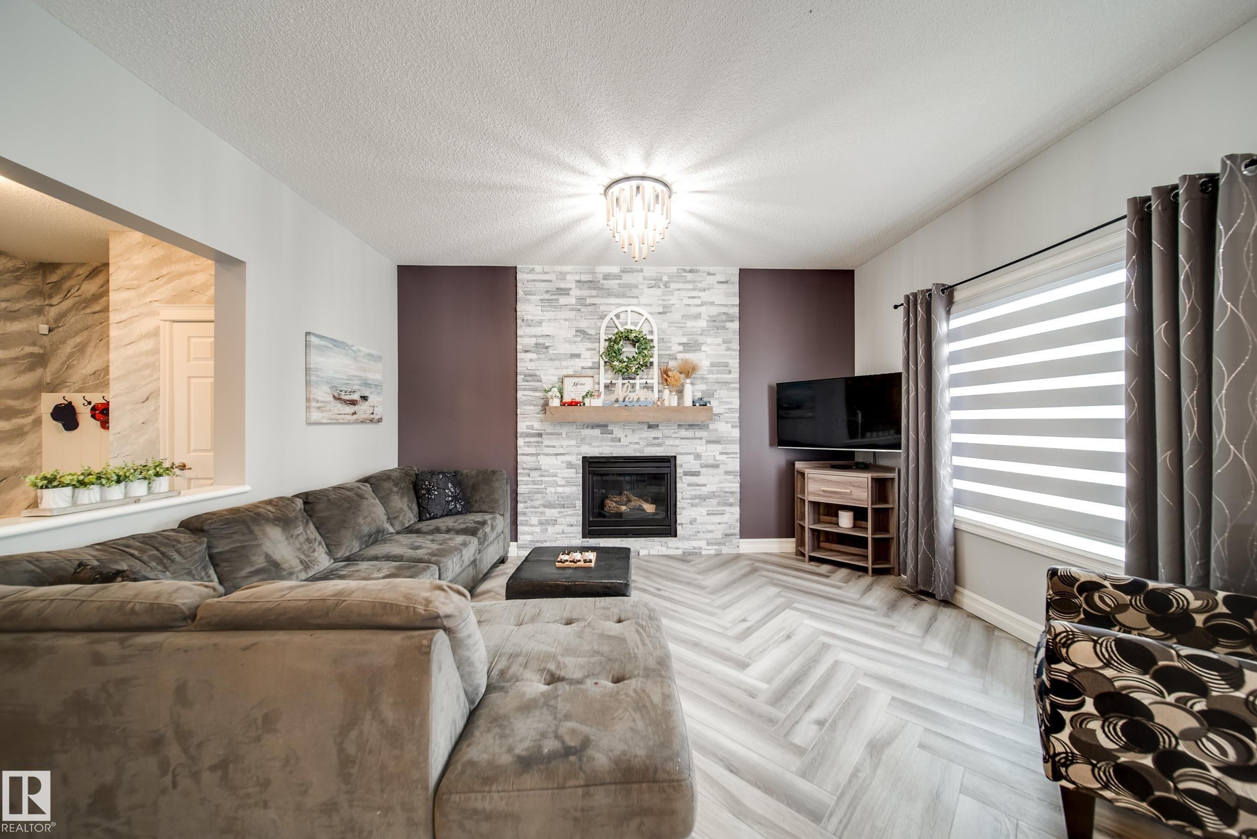 5927 6 AV SW