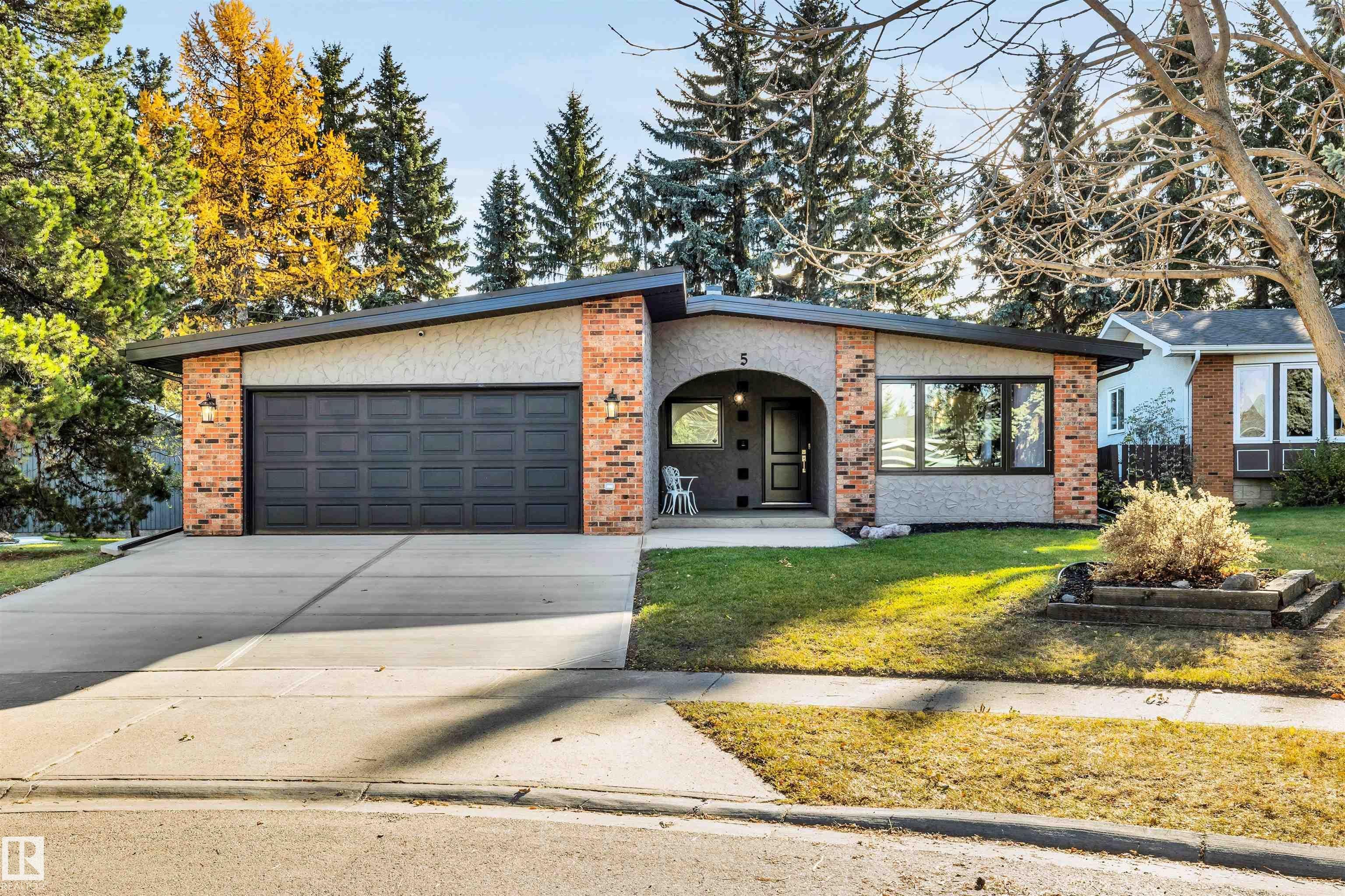 5 GILCHRIST PL