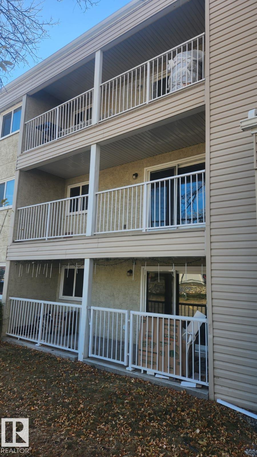 #201 379 WOODBRIDGE WY