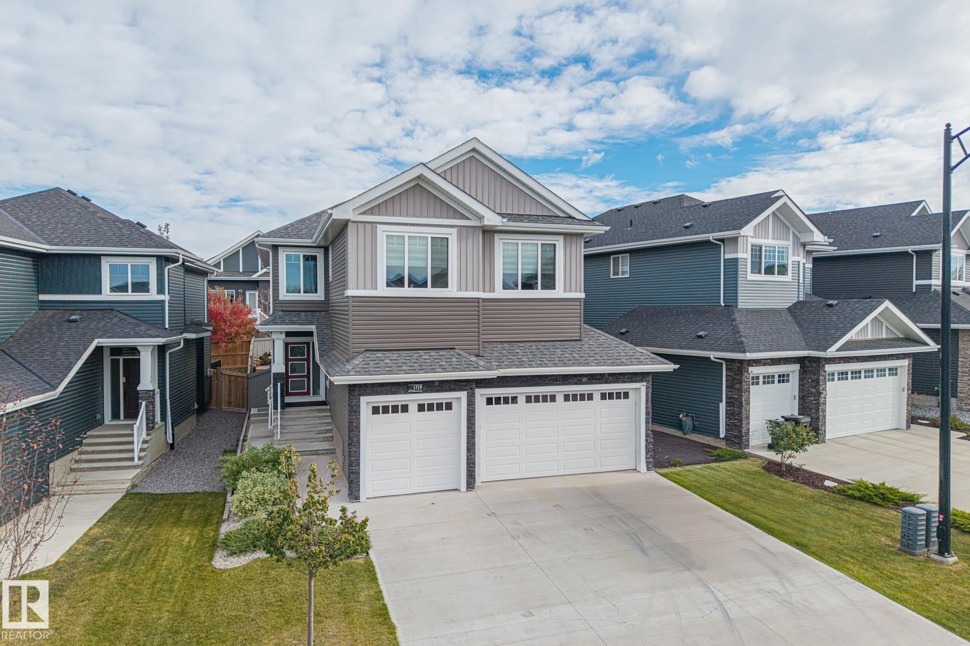 1759 TANAGER CL NW