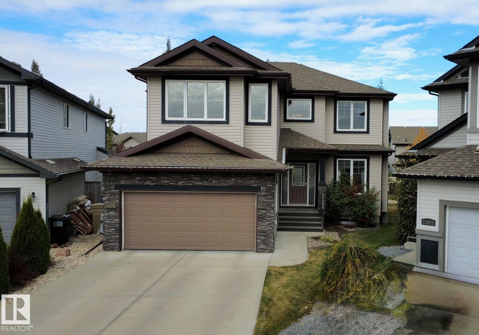 11628 16 AV SW SW