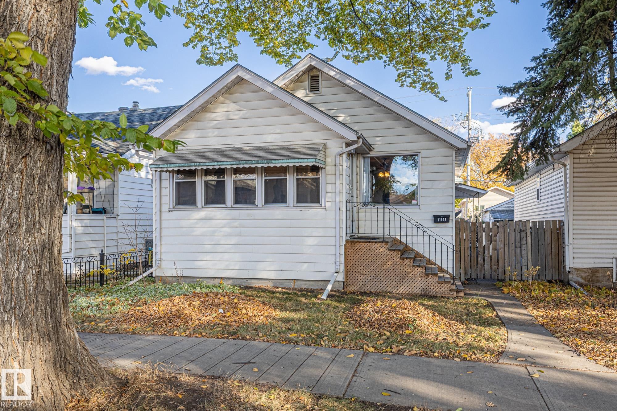 11423 85 st NW