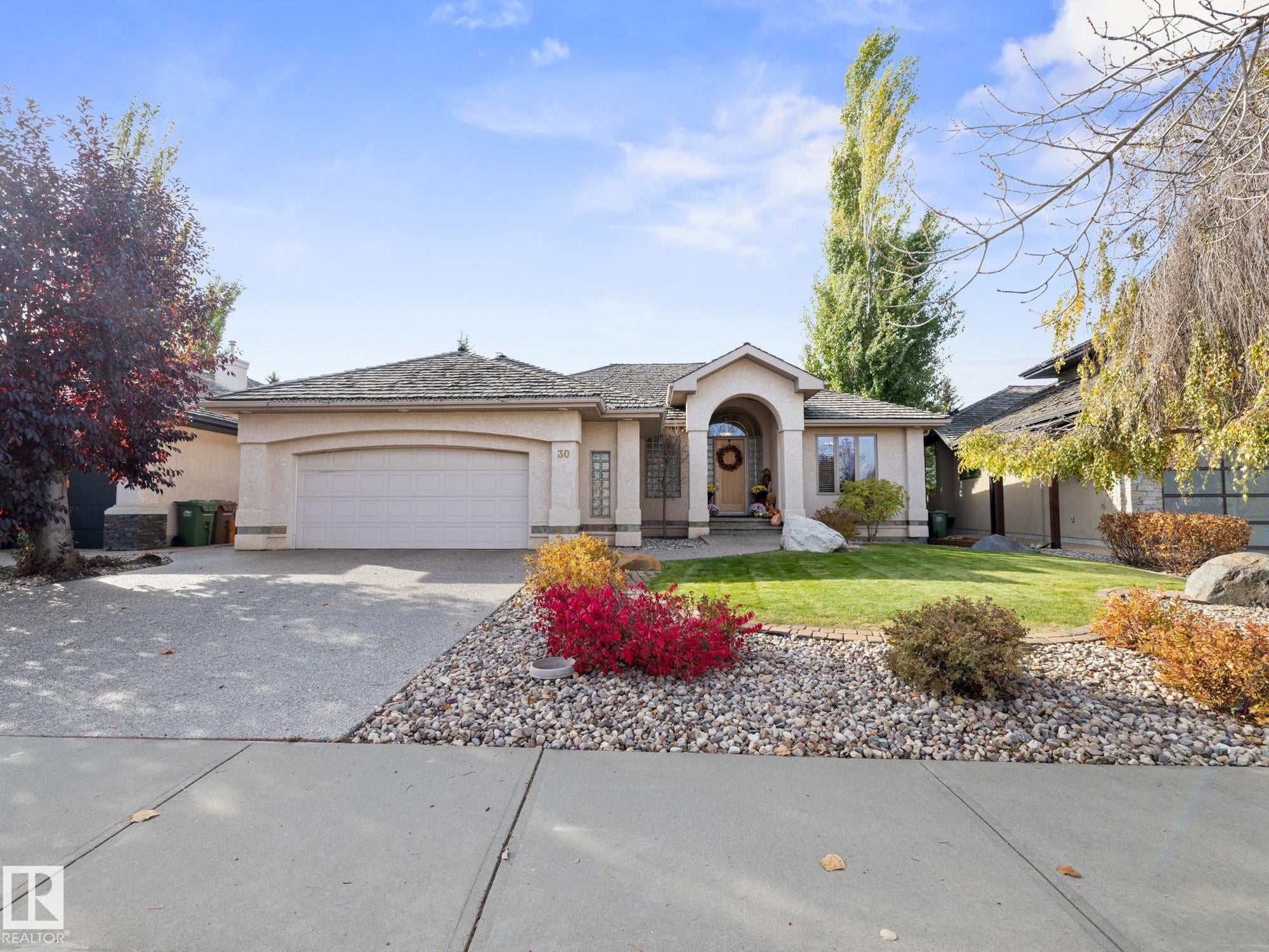30 KINGSBURY CR