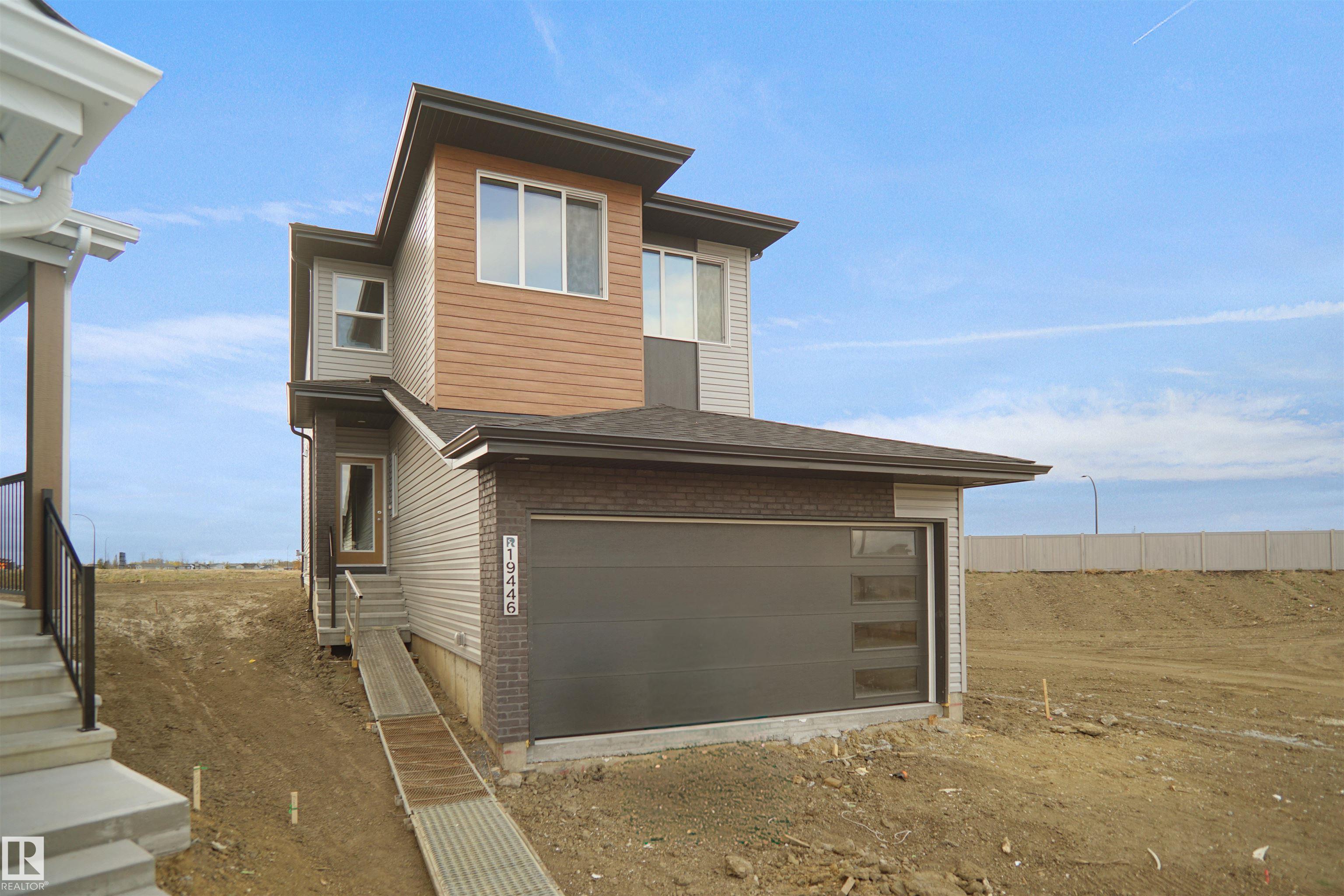 19446 22A AV NW
