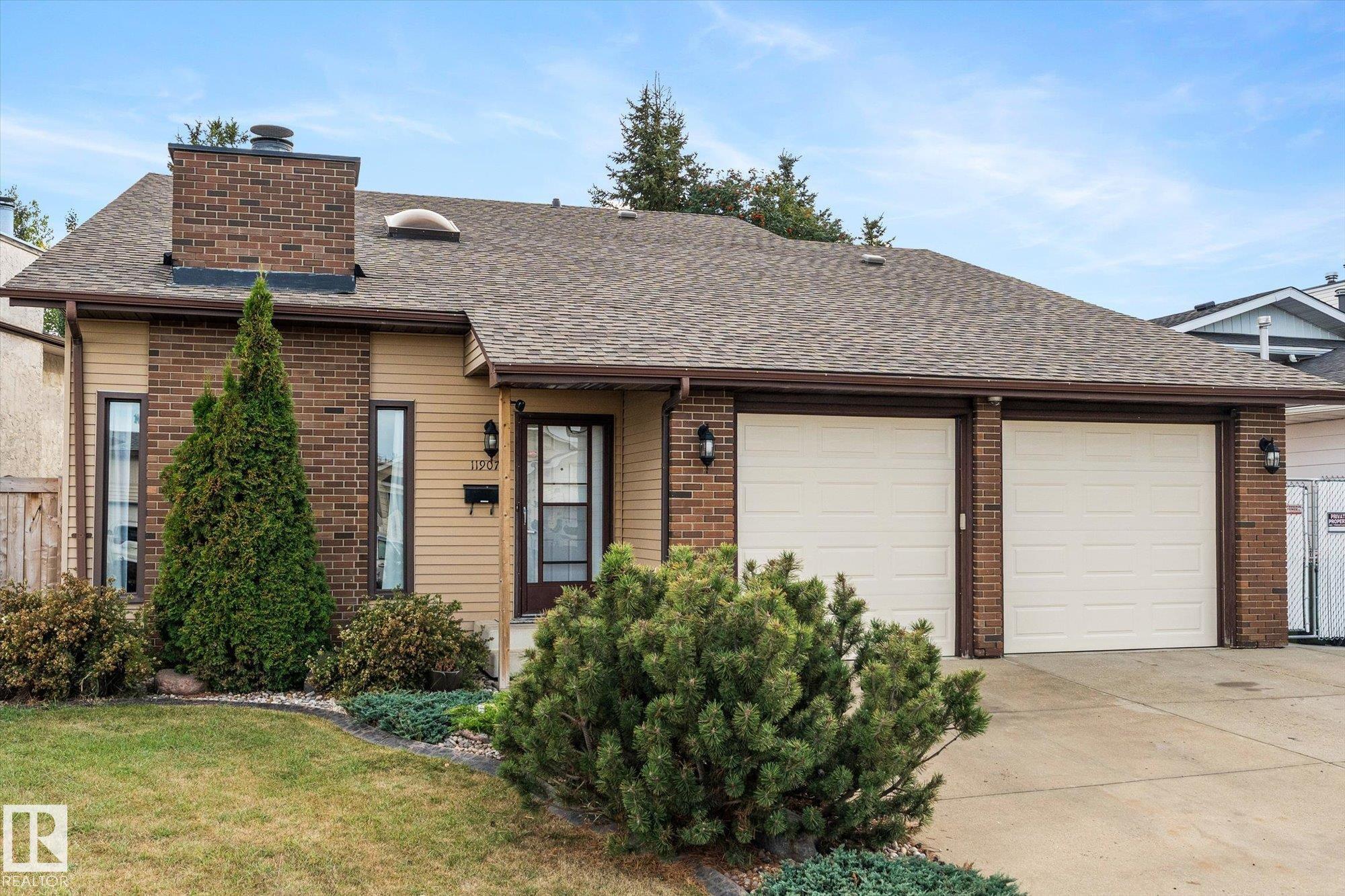11907 164 AV NW NW