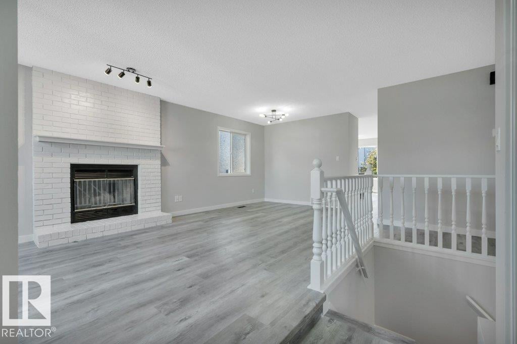 840 113A ST NW