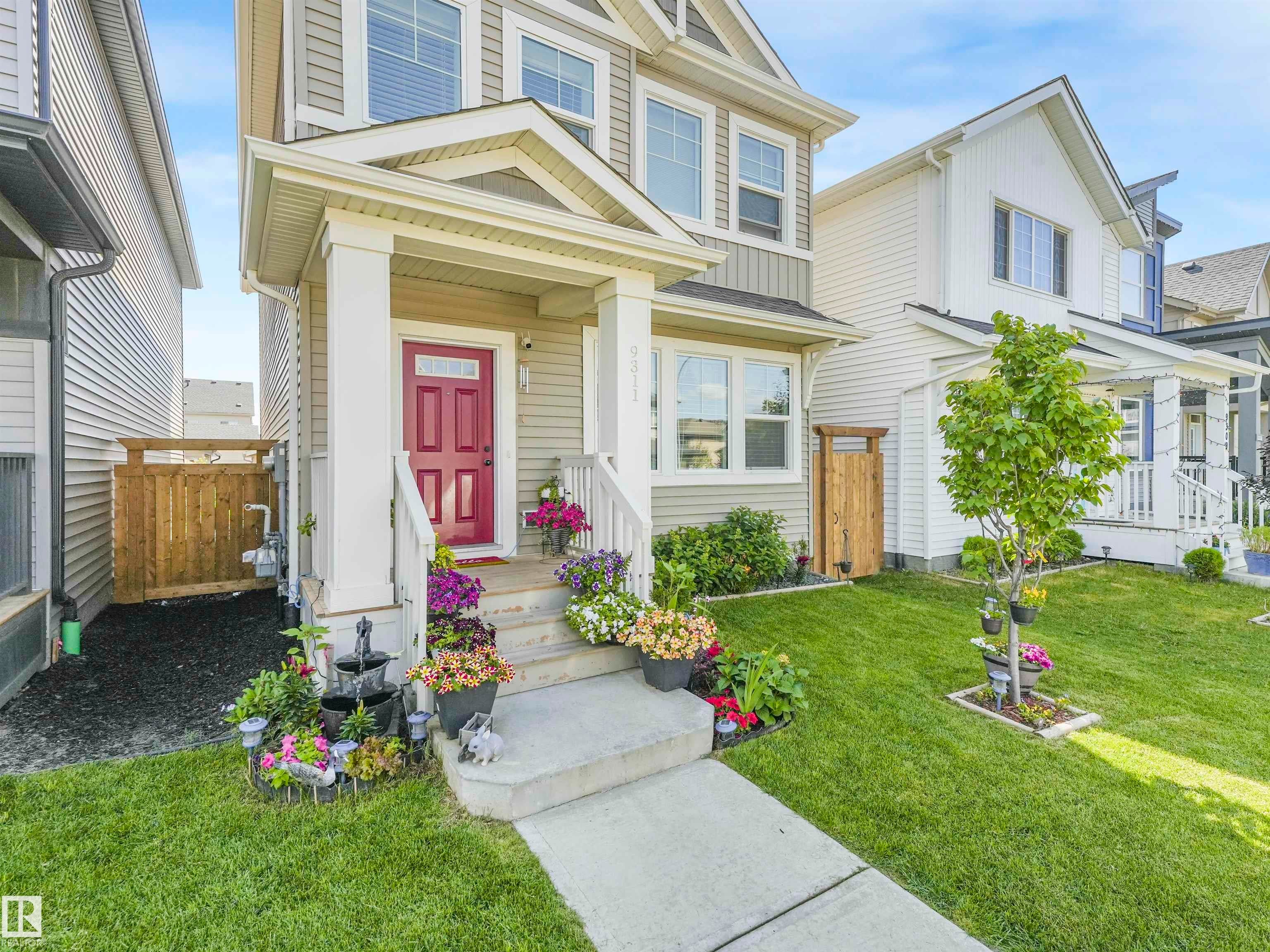 9311 226 ST NW