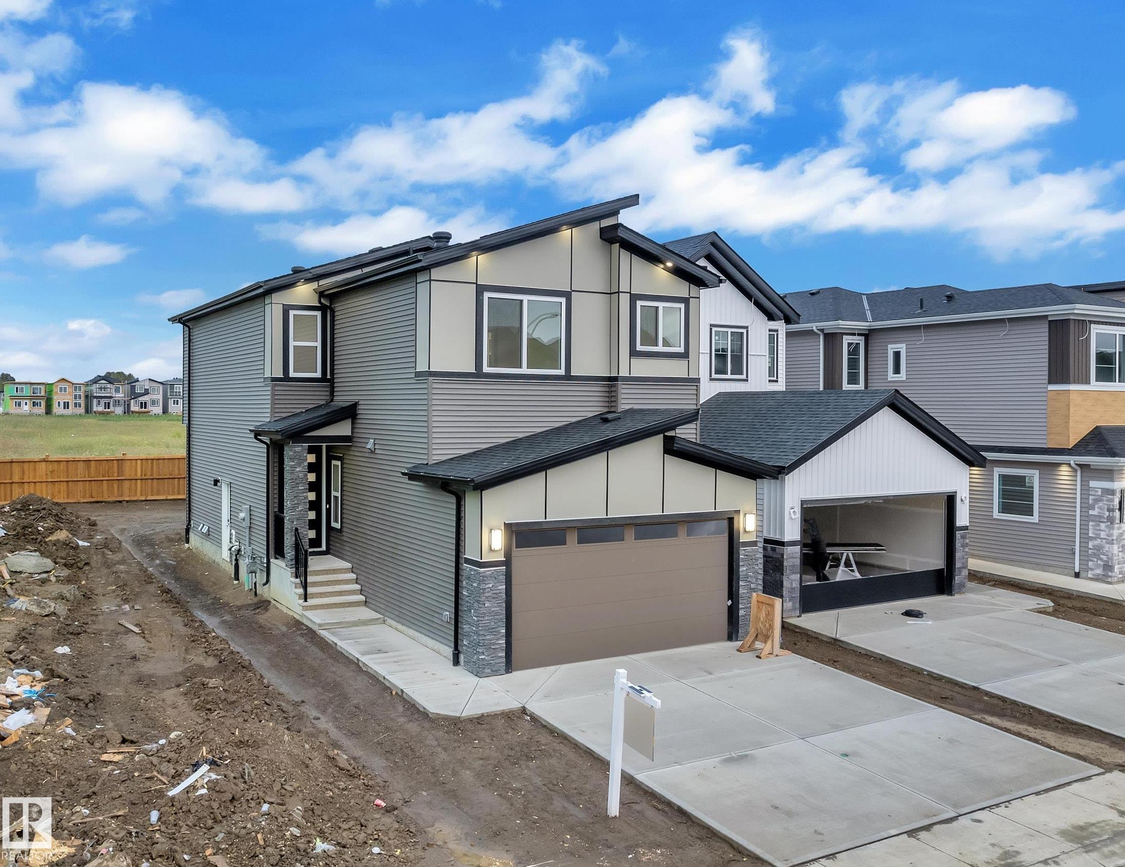 6251 19 ST NE